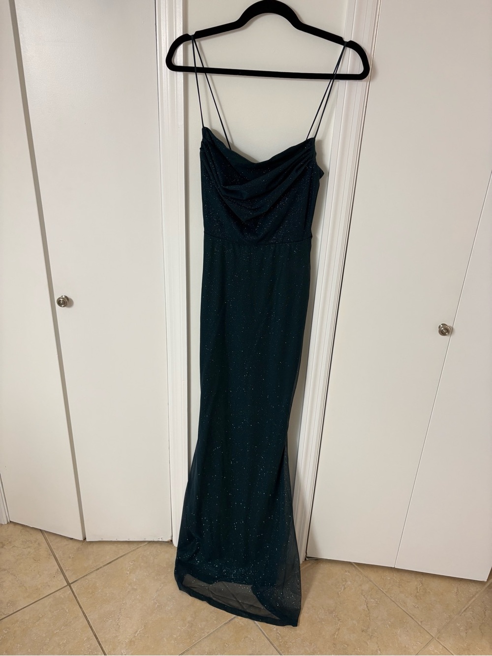 Windsor emerald green sparkly Evening Dress